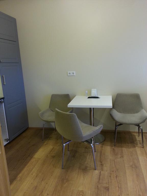 Dima Studio Apartments Hofn Room photo