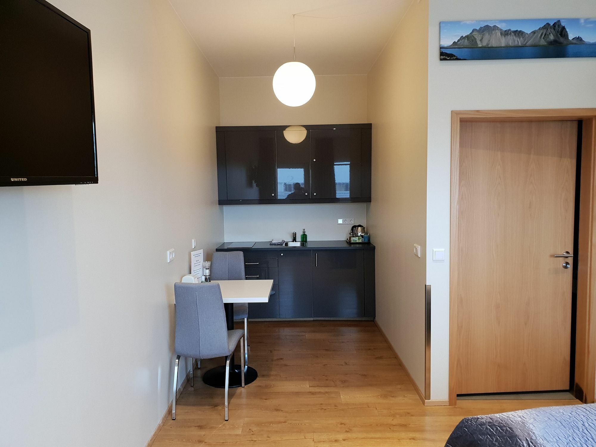 Dima Studio Apartments Hofn Exterior photo